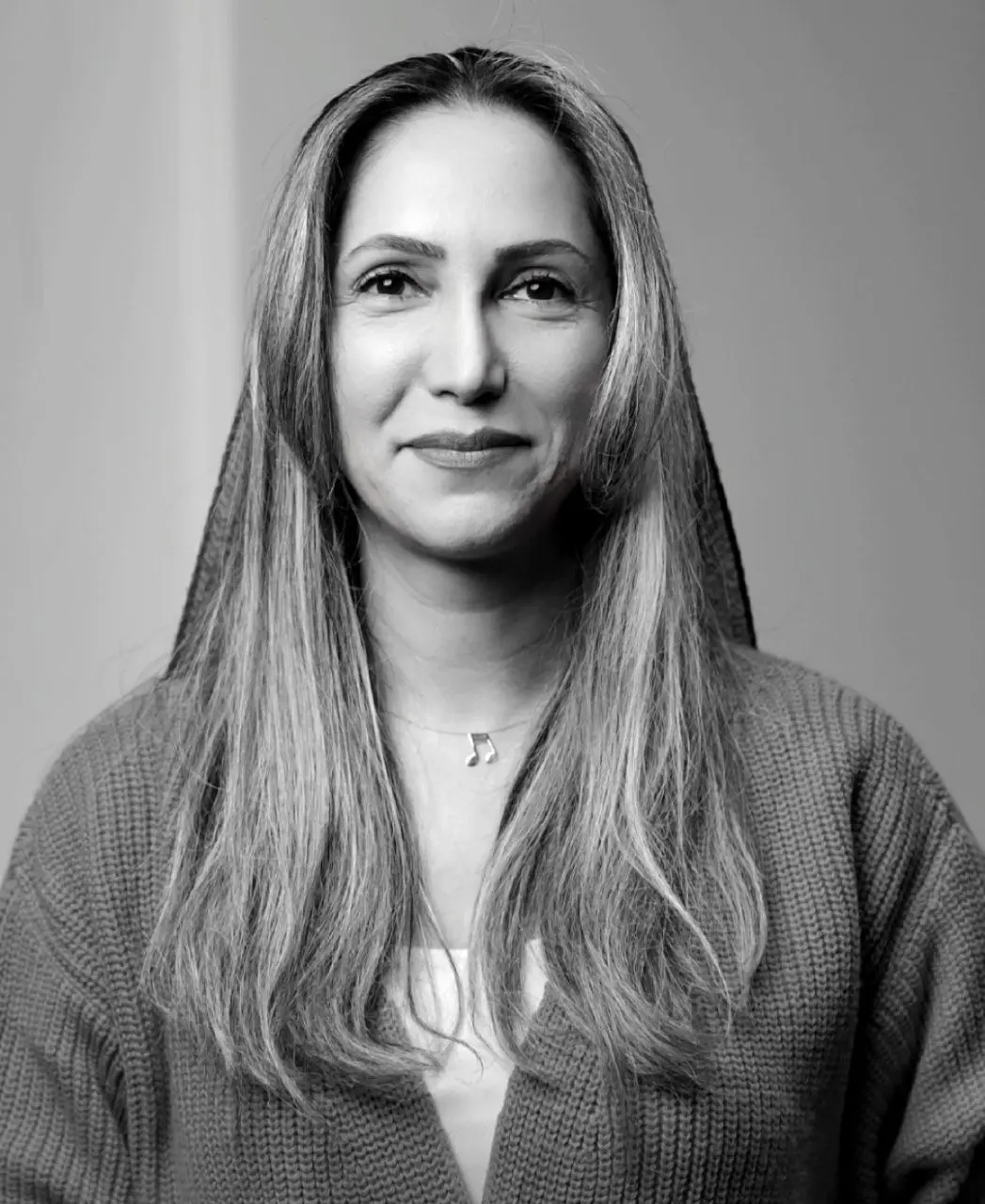 استاد سارا زمردی